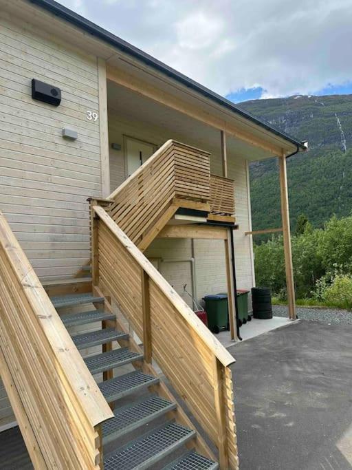 Loen Panorama Apartman Stryn Kültér fotó