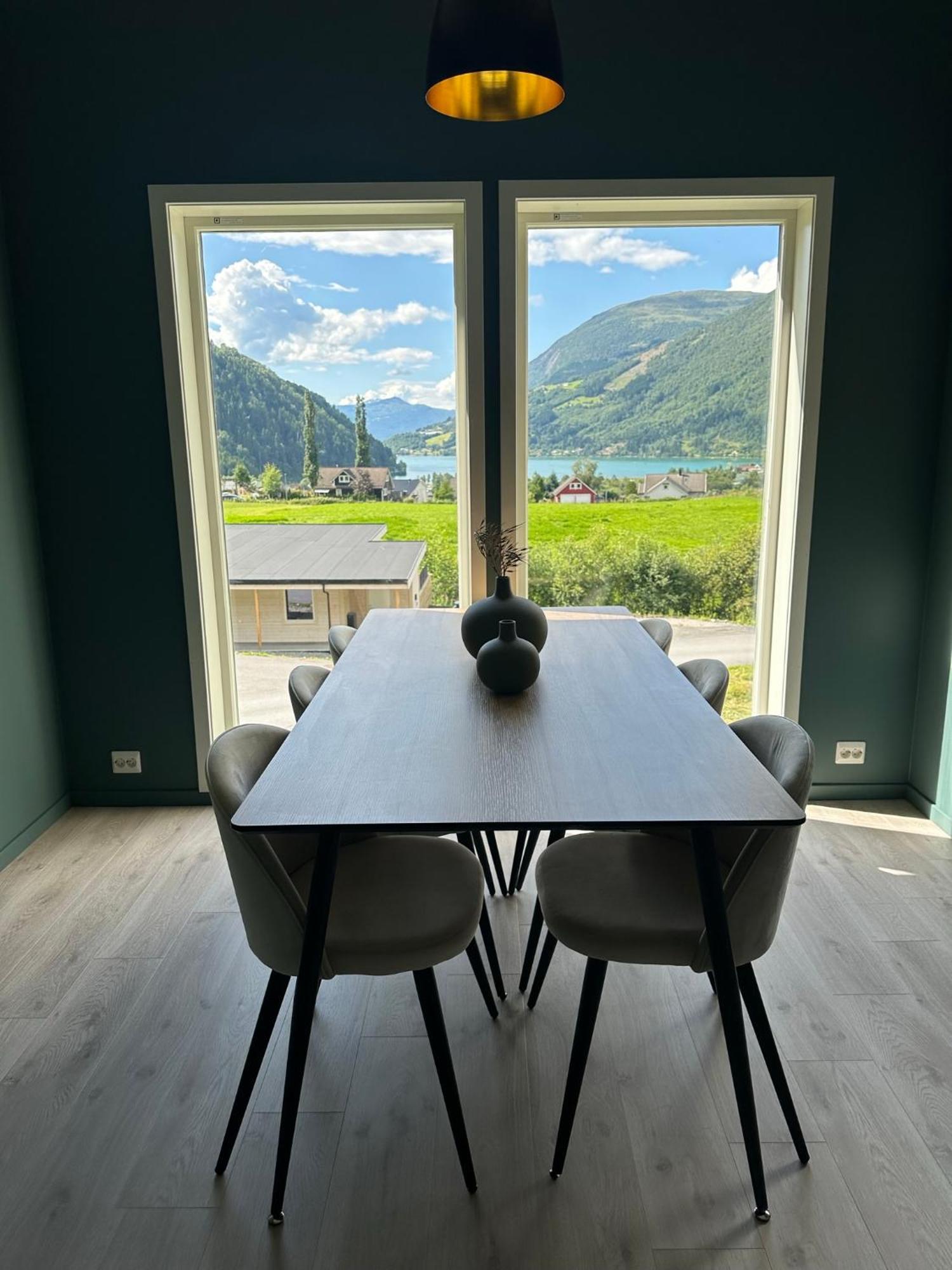 Loen Panorama Apartman Stryn Kültér fotó