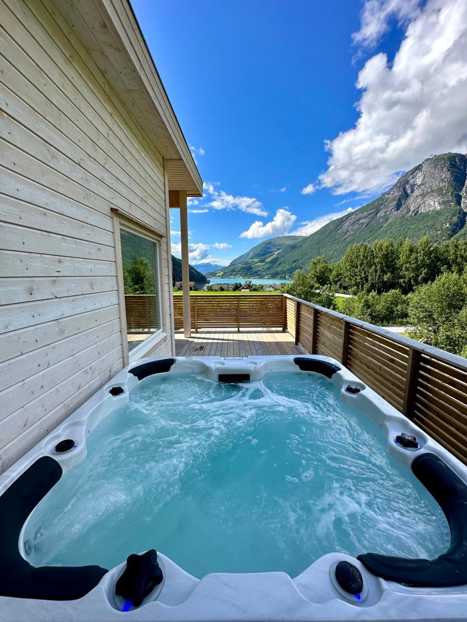 Loen Panorama Apartman Stryn Kültér fotó